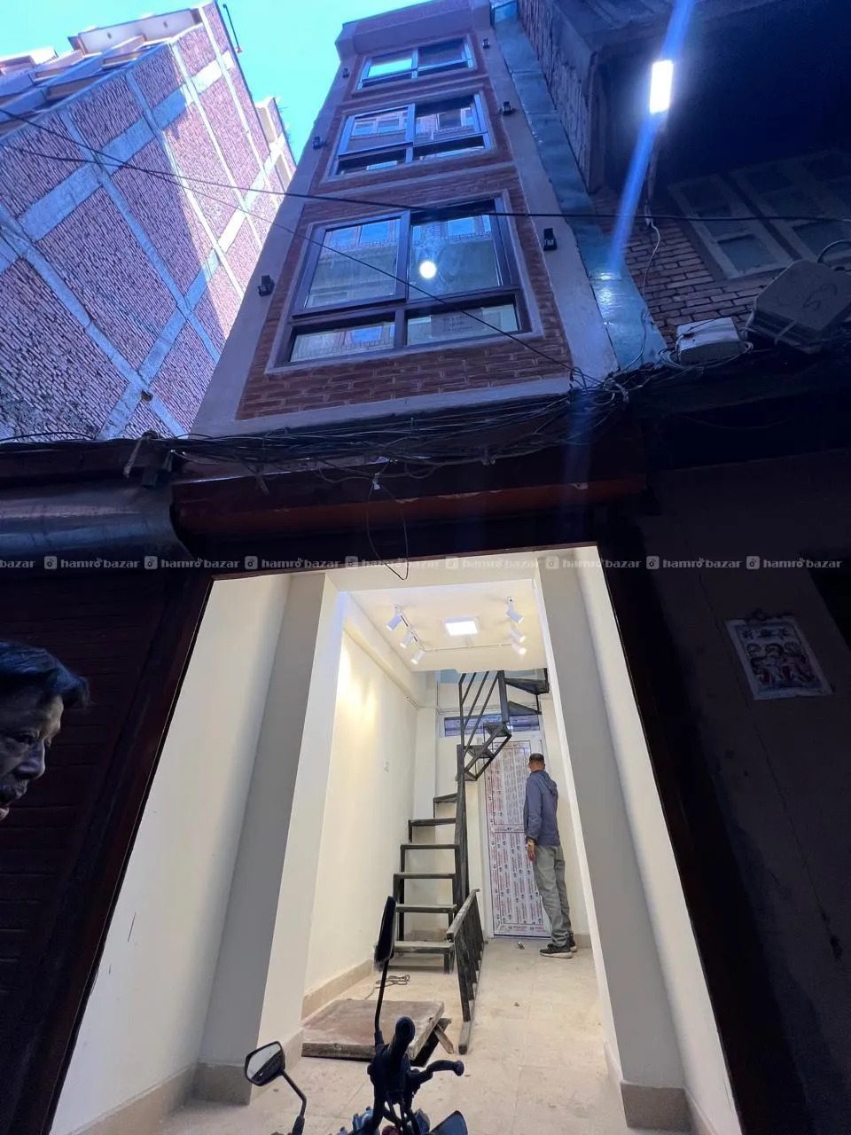 4th-Floor Space for Rent in Bhotahiti (Storage/Shop Use) — Flat for rent in Bhotahiti, Kathmandu